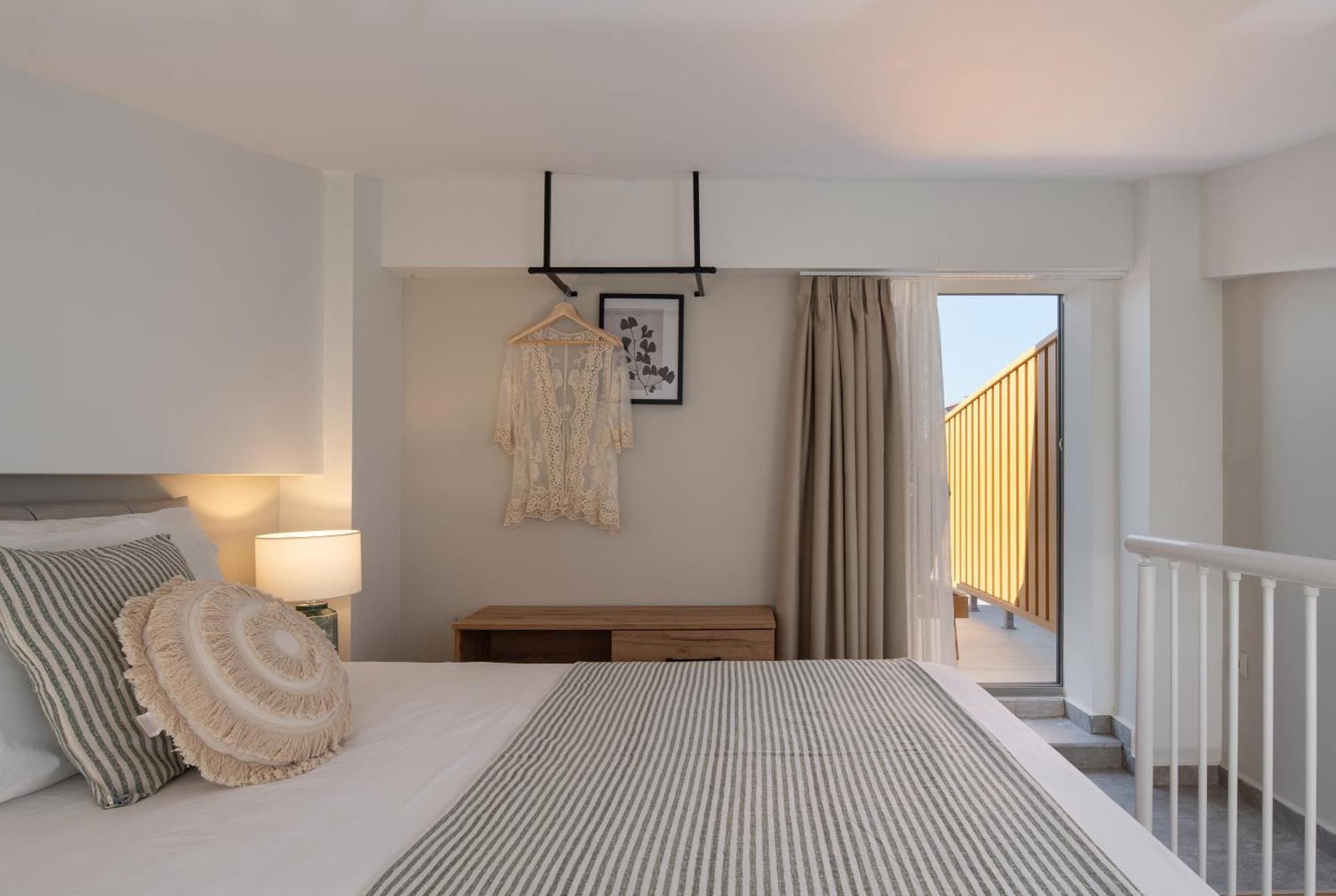 Ikies Apollon Boutique Hotel Сарти Экстерьер фото